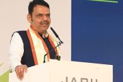मुंबई-पुणे बुलेट ट्रेनमुळे प्रवास अवघ्या ४८ मिनिटांत होणार - मुख्यमंत्री देवेंद्र फडणवीस
