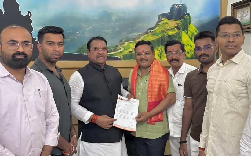 शिवसेना शिंदे गटाच्या पिंपरी चिंचवड महानगरप्रमुखपदी राजेश फलके यांची निवड