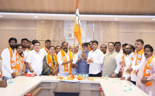काळेवाडी परिसरात उबाठाला खिंडार; हरेश नखाते यांच्यासह अनेक कार्यकर्त्यांचा शिंदेच्या शिवसेनेत जाहीर प्रवेश