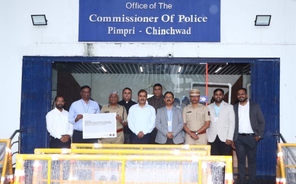 पिंपरी-चिंचवड पोलिसांना ह्युंदाई मोटर इंडिया फाउंडेशनकडून ३०० वाहतूक बॅरिकेड्सची भेट