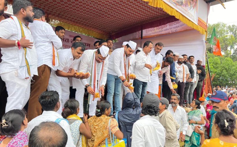 जगद्गुरू संत तुकाराम महाराजांच्या पालखी सोहळ्याचे पिंपरी-चिंचवडमध्ये भाजपकडून उत्स्फूर्तपणे स्वागत