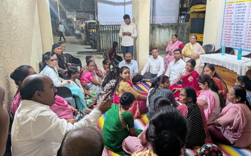 संघटनात्मक बांधणीसाठी शिवसेनेच्या घोंगडी बैठकांना उत्स्फूर्त प्रतिसाद