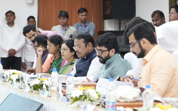 पुणे-लोणावळा तिसऱ्या व चौथ्या रेल्वे मार्गिकेची कालमर्यादा स्पष्ट करा; शिवसेना खासदार श्रीरंग बारणे यांची रेल्वे प्रशासनाला सूचना