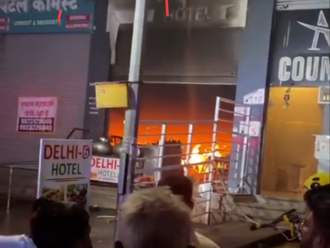 हॉटेलला लागलेल्या आगीत युवकाचा गुदमरून मृत्यू; वाकड फाटा येथील दिल्ली 6 बिर्याणी हॉटेलमधील दुर्घटना