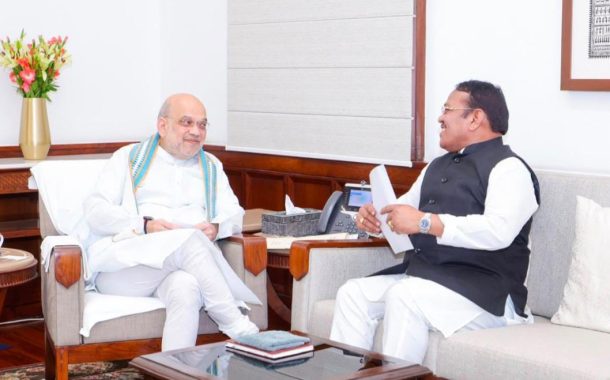 पिंपरी-चिंचवड शहराच्या इतिहासाला उजाळा देणाऱ्या पुस्तकाच्या प्रकाशनासाठी अमित शाह यांना निमंत्रण; खासदार श्रीरंग बारणे यांनी घेतली भेट