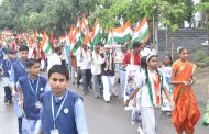 देशभक्तीच्या जयघोषात ‘तिरंगा रॅली’; चिखली-मोशी येथील इनोव्हेटिव्ह वर्ल्ड स्कूलच्या विद्यार्थ्यांचा उत्स्फूर्त सहभाग