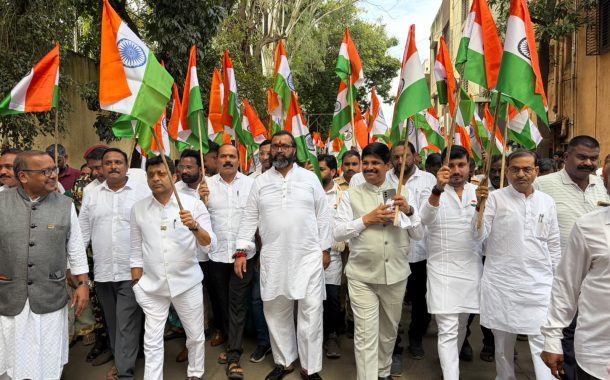 संत तुकाराम नगर येथे कामगार नेते यशवंतभाऊ भोसले आयोजित भव्य तिरंगा रॅलीला उत्स्फूर्त प्रतिसाद