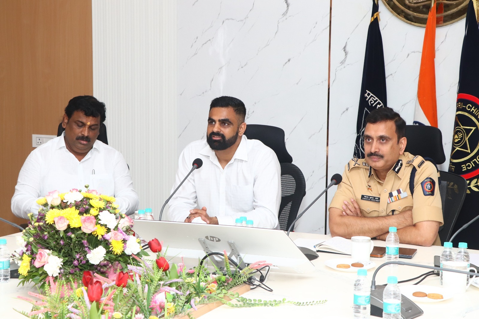चाकण औद्योगिक पट्ट्यात वाहतूक कोंडीवर ‘ॲक्शन प्लॅन’; ३१ ऑगस्टपर्यंत रस्ते दुरुस्तीचे जिल्हाधिकाऱ्यांचे निर्देश