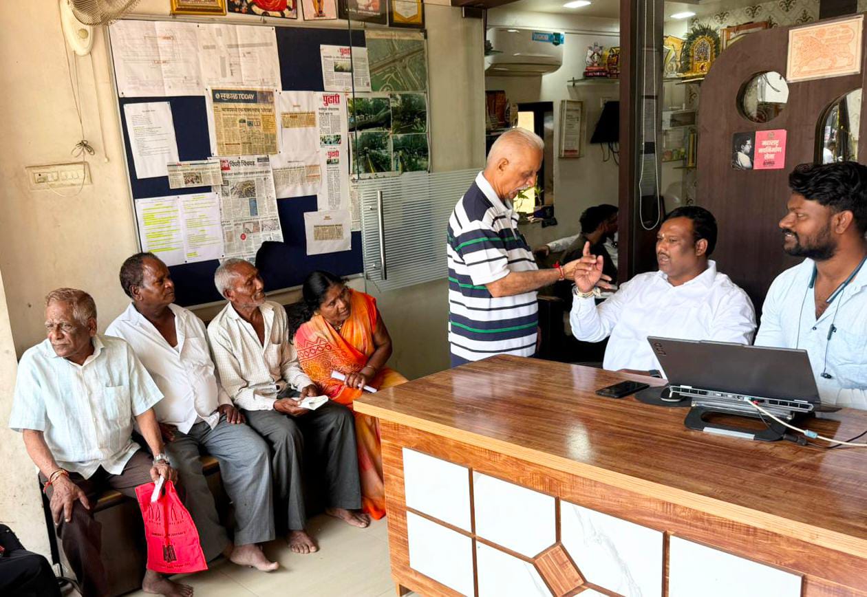 यमुनानगर, सेक्टर २२ येथे मनसे शहराध्यक्ष सचिन चिखले आयोजित NCMC स्मार्ट कार्ड मोहिमेला उत्स्फूर्त प्रतिसाद; ८९० नागरिकांनी घेतला लाभ