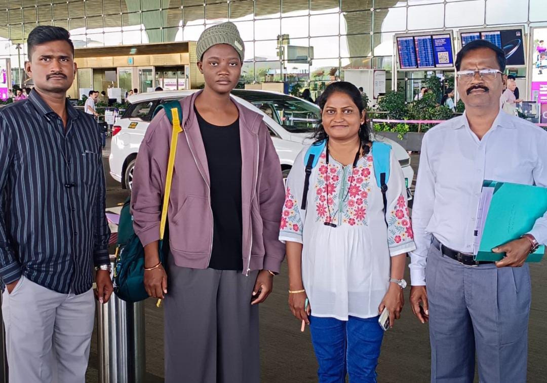 पिंपरी चिंचवड शहरात बेकायदेशीरपणे राहणाऱ्या नायजेरियन महिलेवर पोलिसांची कारवाई; पाठवले मायदेशी परत