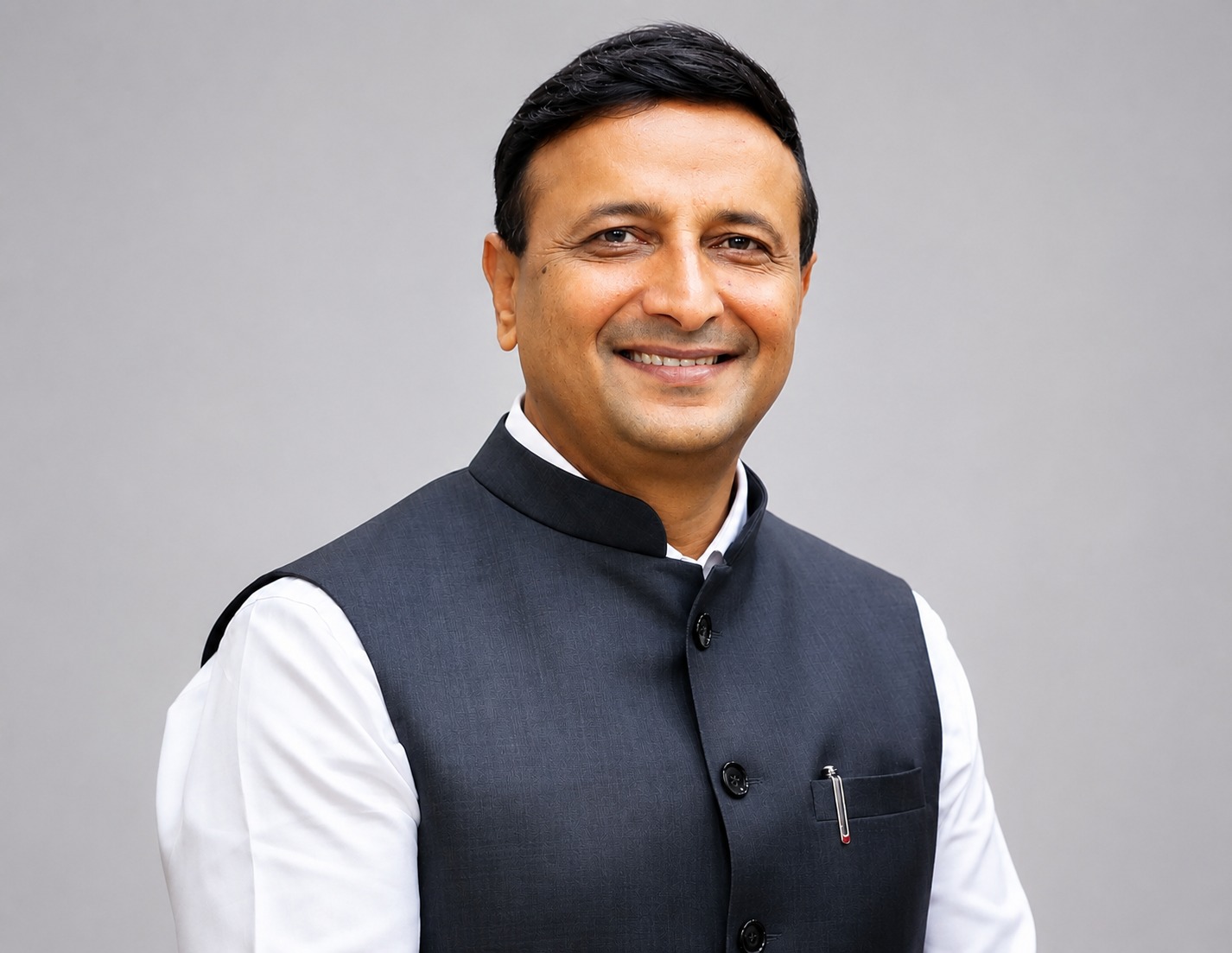 पर्यावरणपूरक गणेशोत्सवासाठी नागरिकांनी पुढाकार घ्यावा - आयुक्त डॉ. विजय सूर्यवंशी