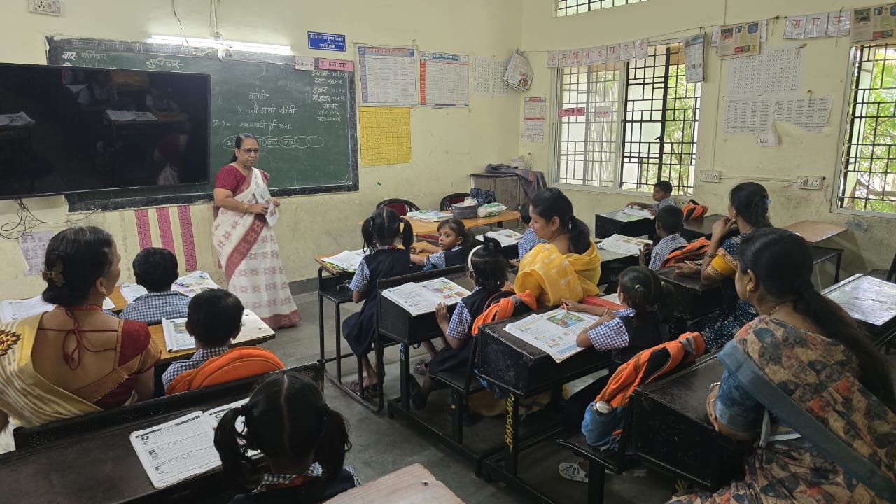 पिंपरी-चिंचवड महापालिका शाळांच्या विकासाला गती; शिक्षण सभापती रविना आंघोळकर यांच्याकडून शाळांची प्रत्यक्ष पाहणी