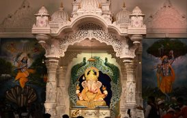 वृंदावनच्या प्रेम मंदिराच्या प्रतिकृतीत ‘श्रीमंत दगडूशेठ’ गणपती बाप्पा विराजमान
