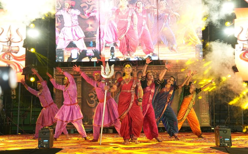 परंपरेचा मान, समाजहिताचा वसा जोपासत थेरगावमधील वनदेव आनंदवन मित्र मंडळाकडून गणेशोत्सव साजरा