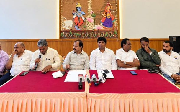 लोकशाहीच्या रक्षणासाठी ८ ऑक्टोबरला ‘लोकशाही बचाव मार्च’; उपनिवडणूक प्रक्रियेतील पारदर्शकतेच्या प्रश्नांवर इंडिया आघाडी, सिव्हिल सोसायटीचा एल्गार