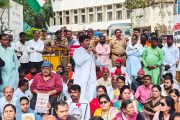 SIR रद्द करा, मतपत्रिकेद्वारे निवडणुका घ्या; ‘लोकशाही बचाव मार्च’मधून इंडिया आघाडीची मागणी